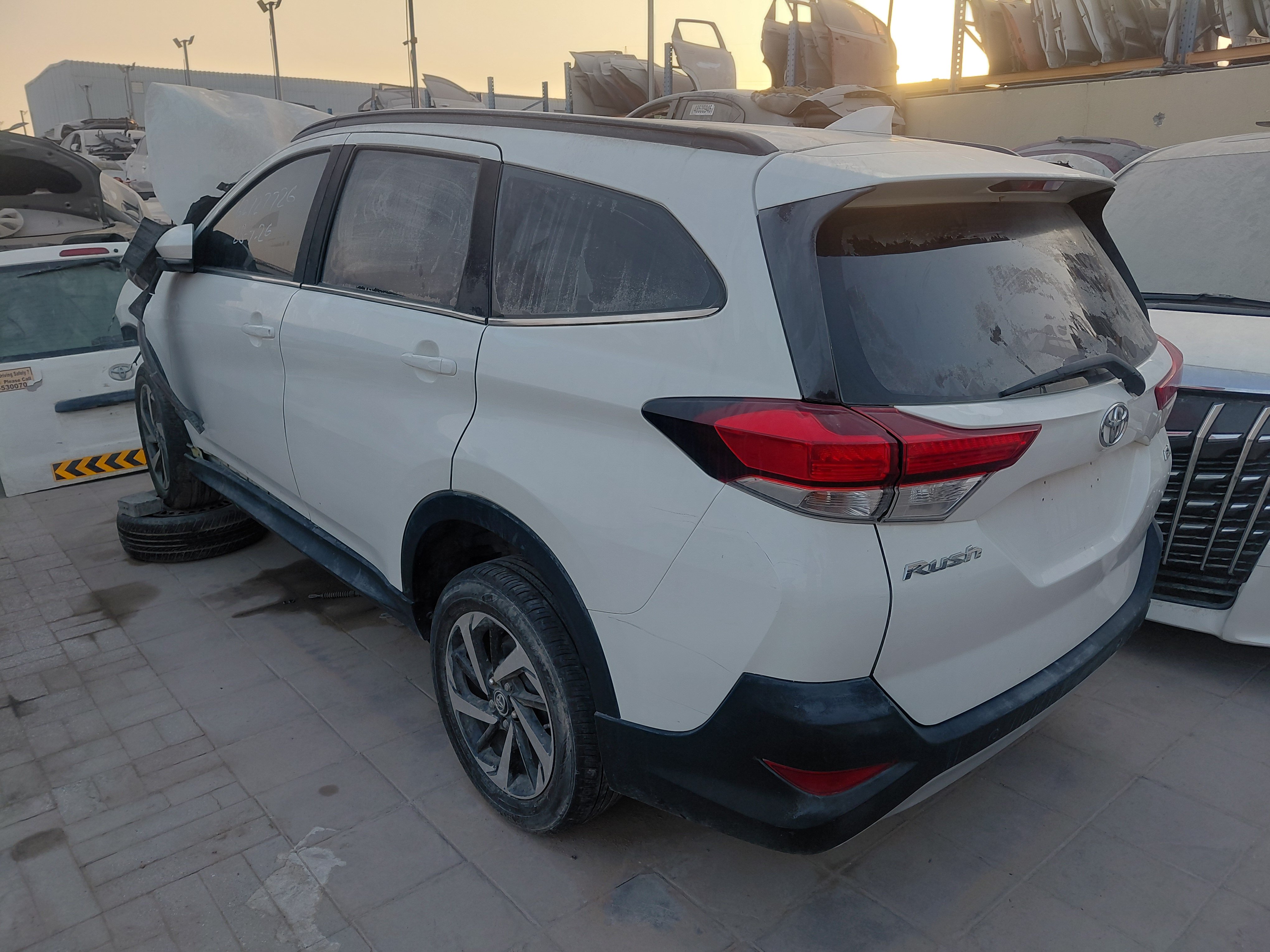 RUSH TOYOTA 2020 قطع غيار مستعمل