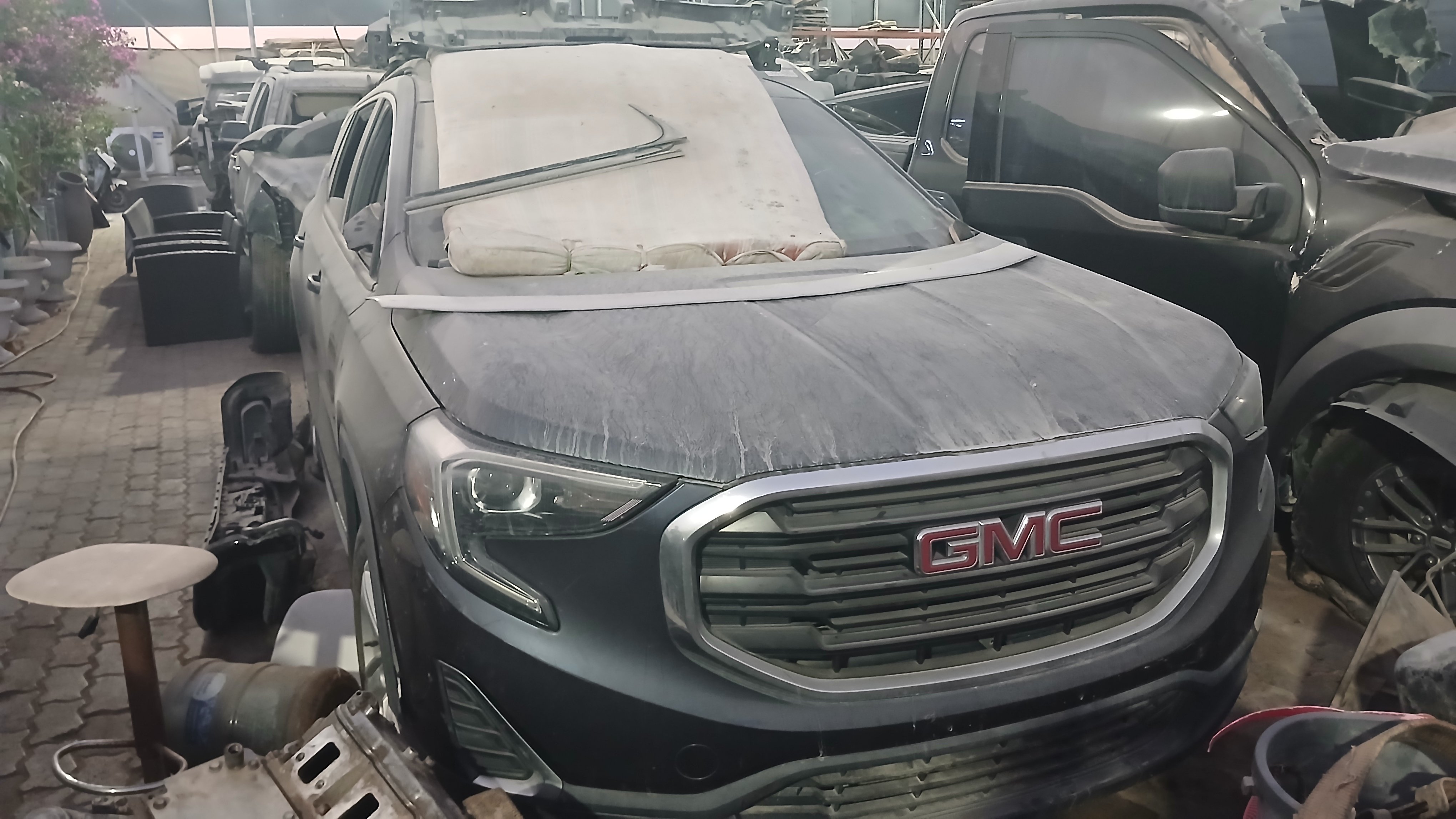 GMC TERRAN 2018 Used SPARE PARTS
