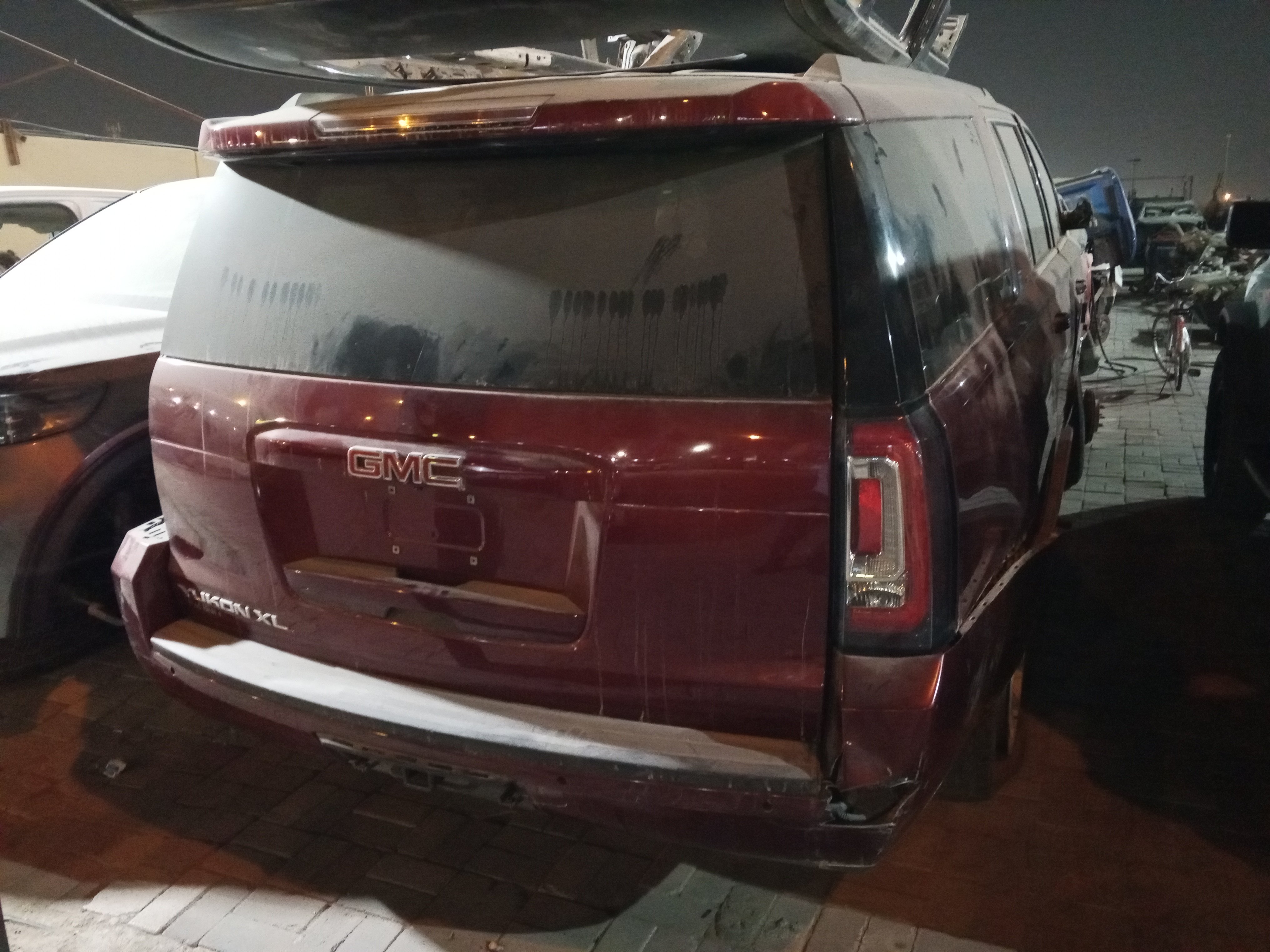 GMC UUKON 2017 USED SPARE PARTS