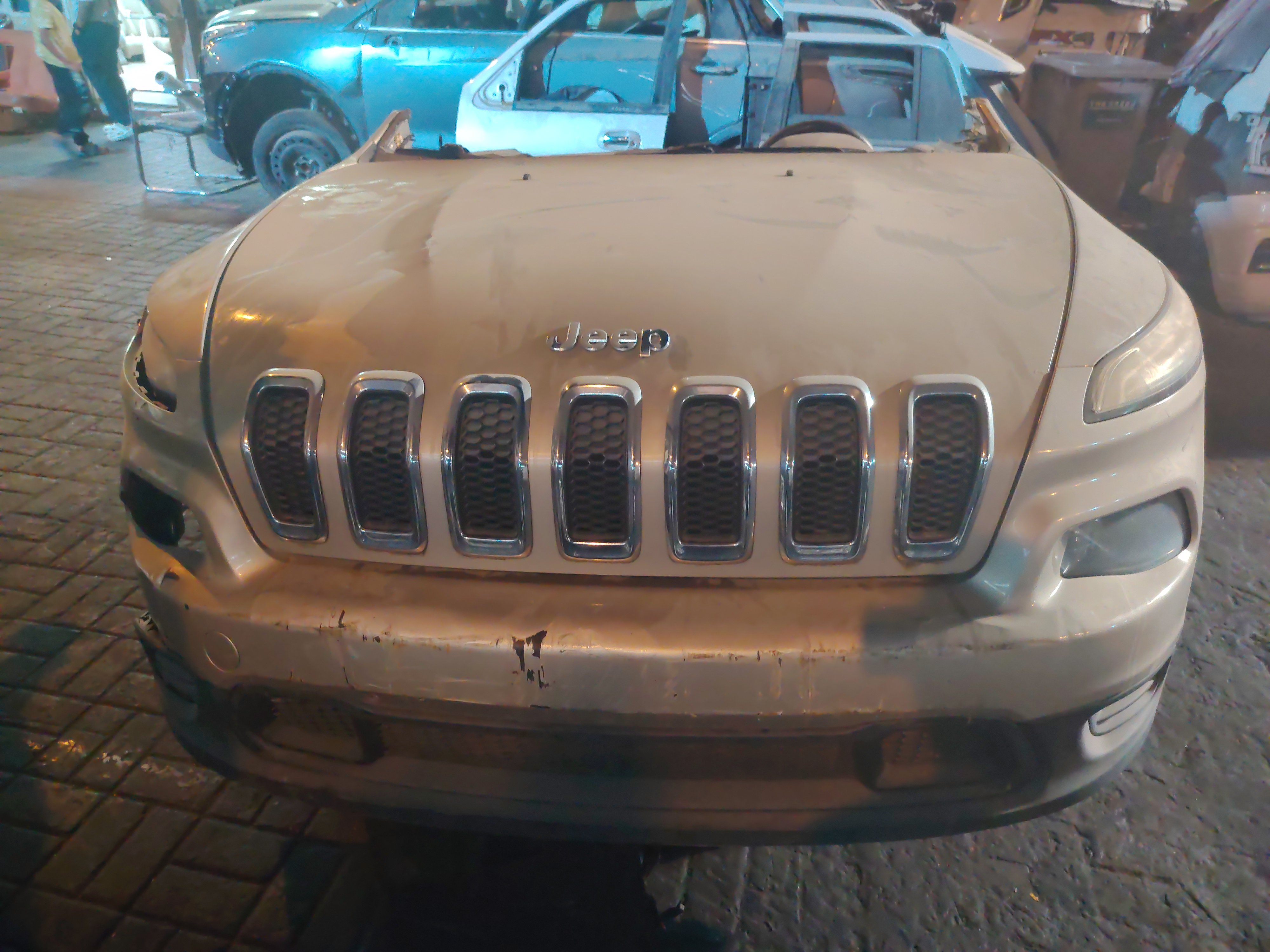 JEEP CHEROKEE 4CLIND