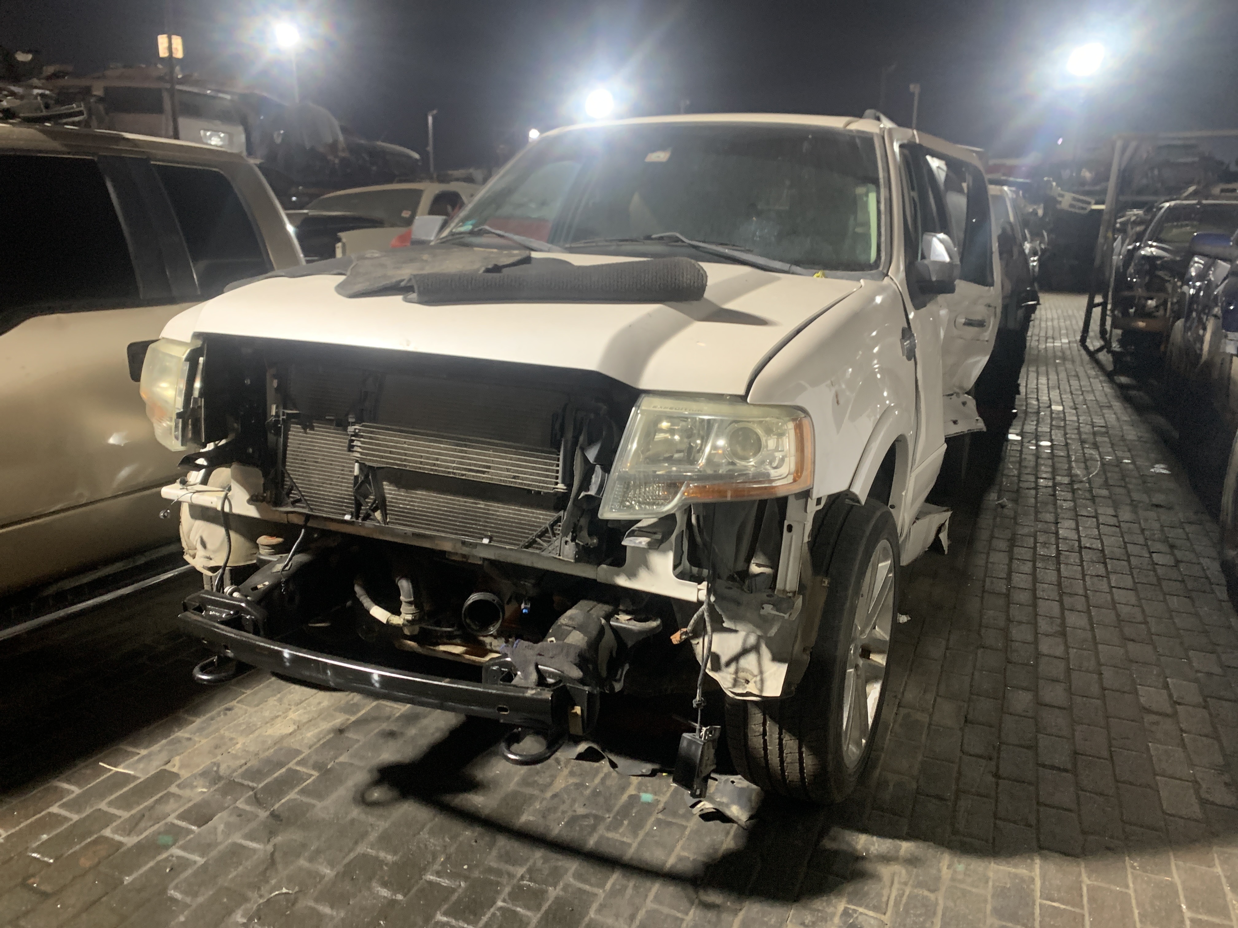 FORD EXPIDITION 2015  USED SPARE PARTS