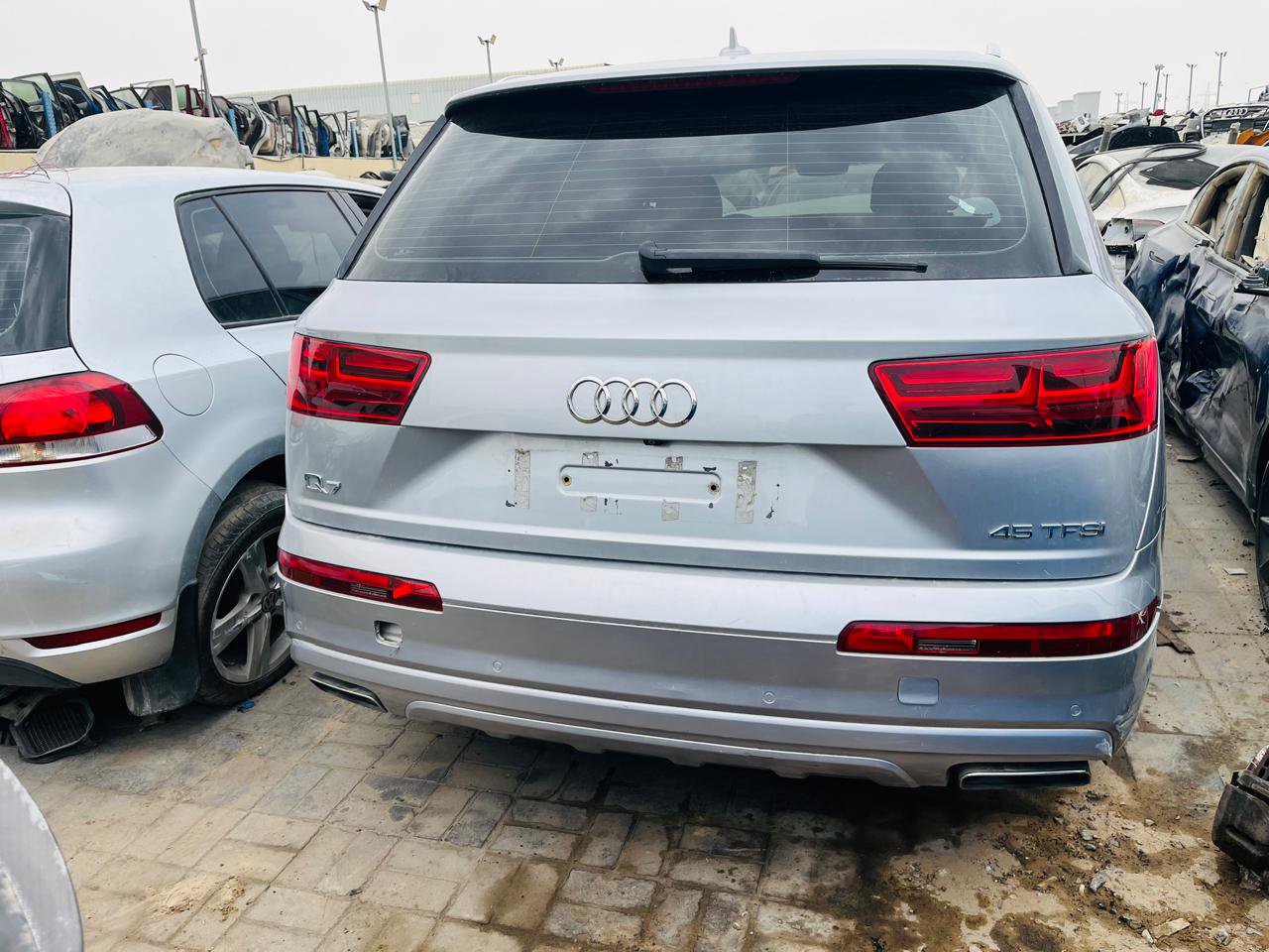 Audi Q7 used spar parts