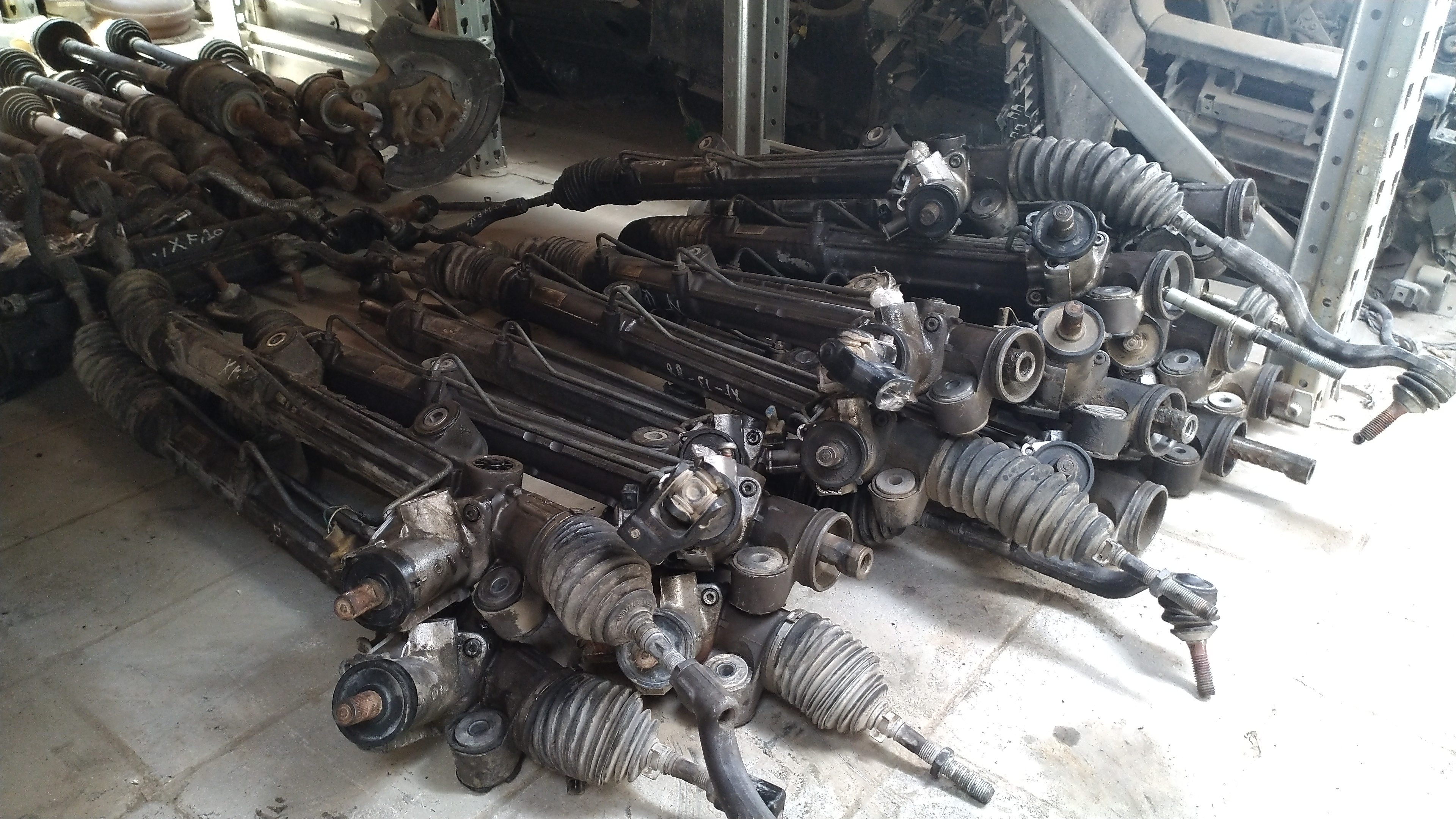 Steering box 